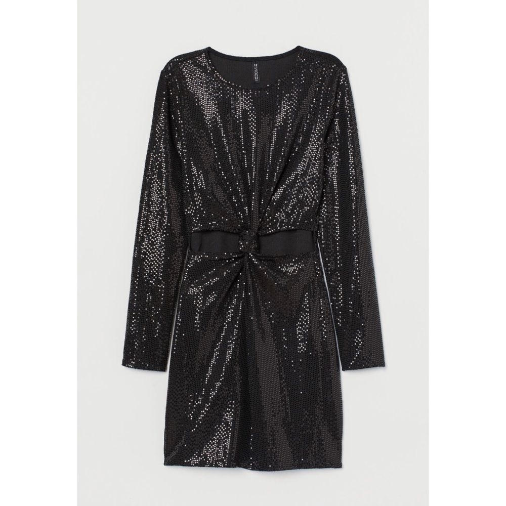 H&M women’s long sleeve black twist front dress Size M